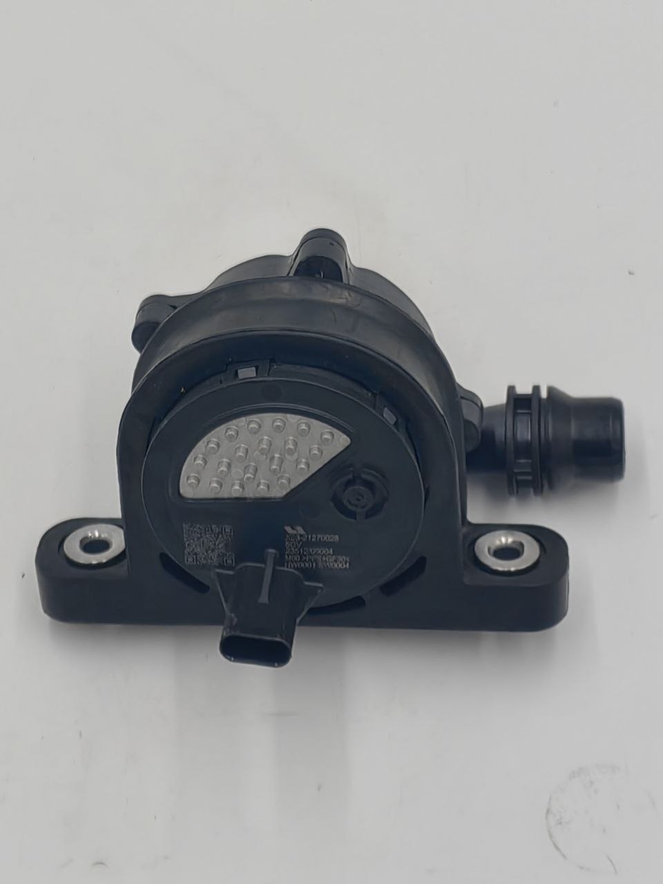 X03-21270028