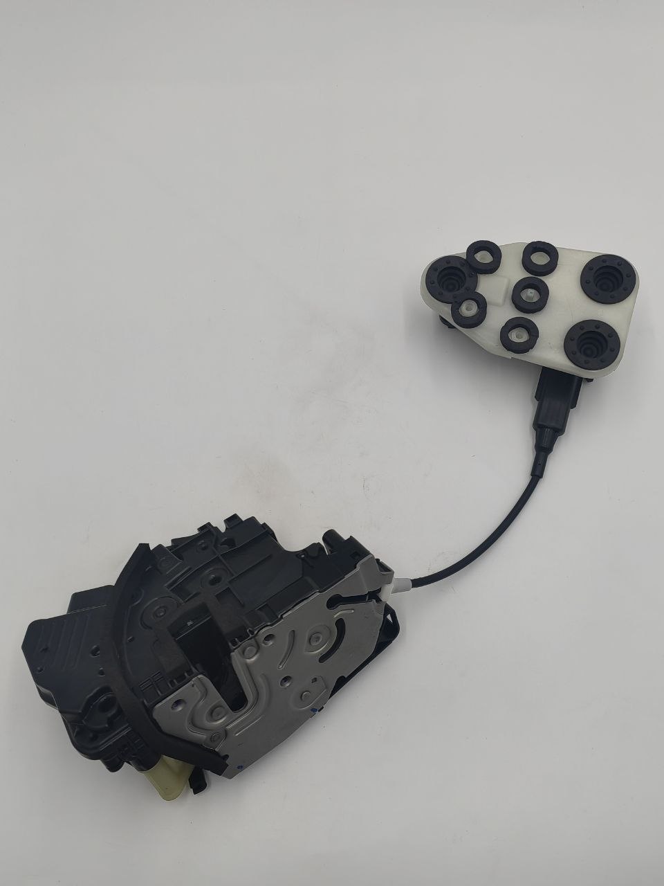 X03-61051102 thumbnail